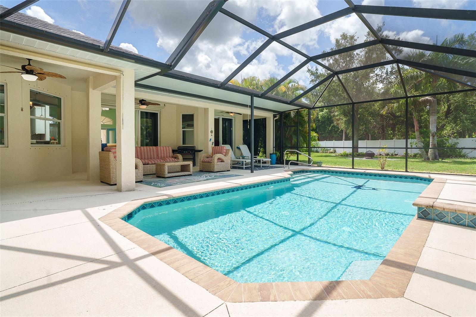122 CLEAR LAKE DR, ENGLEWOOD, FL, 34223