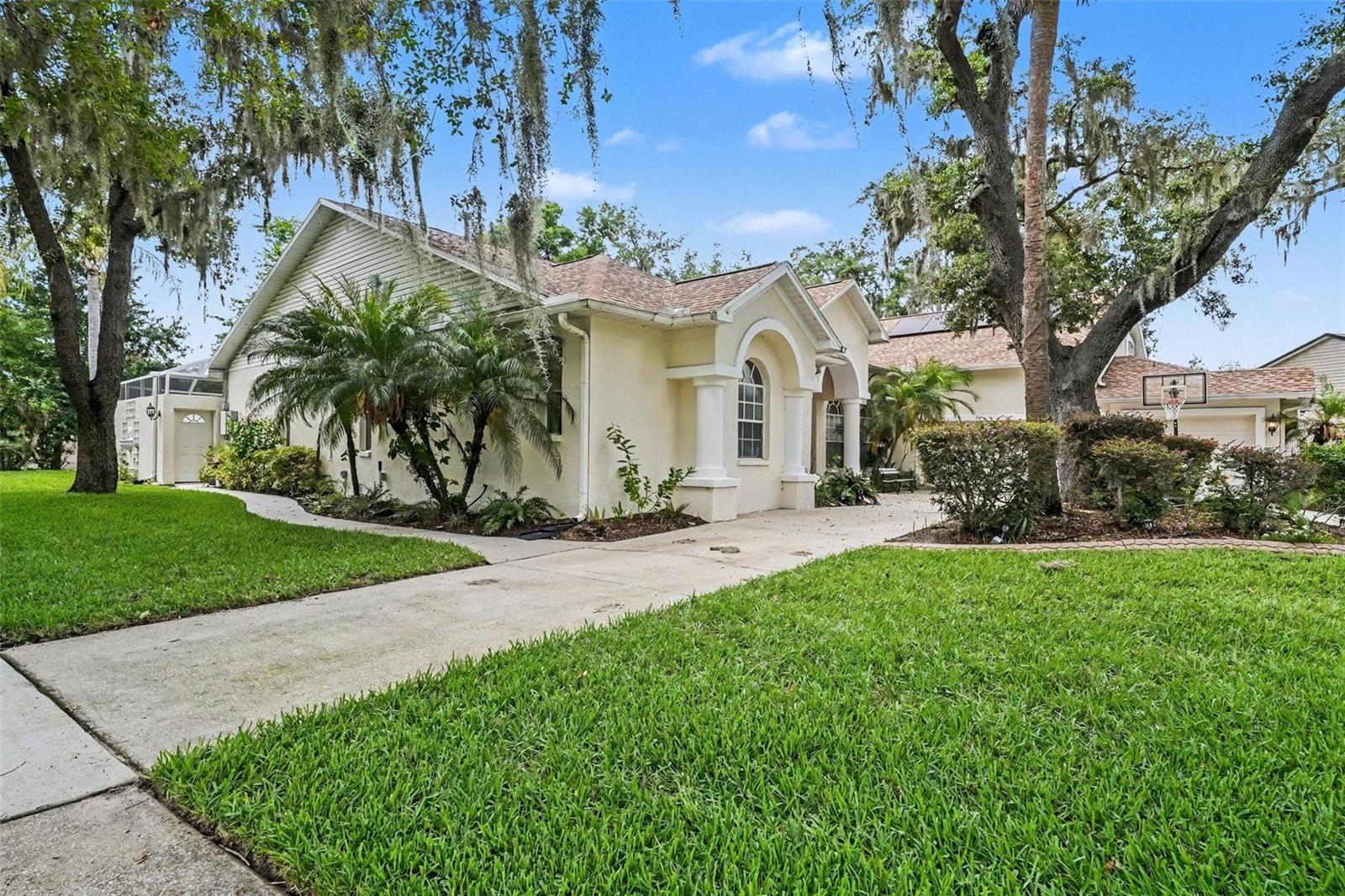 2528 CENTENNIAL FALCON DR, VALRICO, FL, 33596
