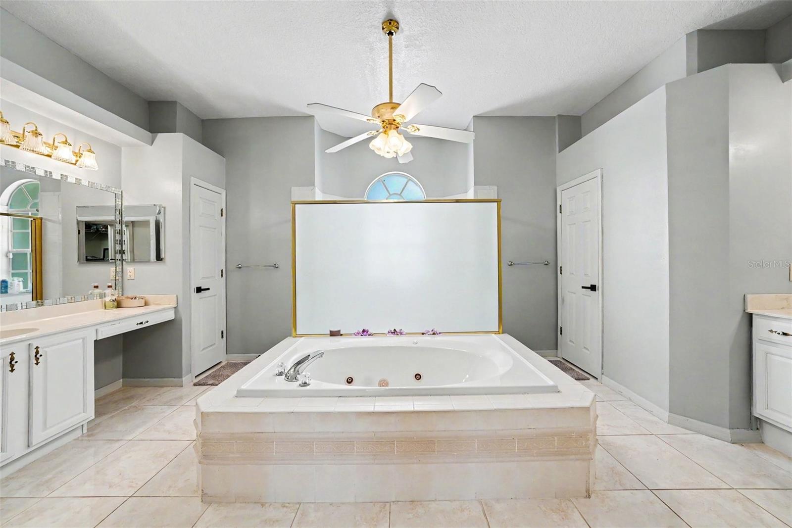 2528 CENTENNIAL FALCON DR, VALRICO, FL, 33596