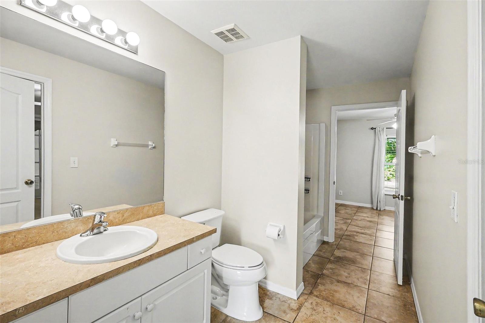 203 NW 6TH PL, CAPE CORAL, FL, 33993