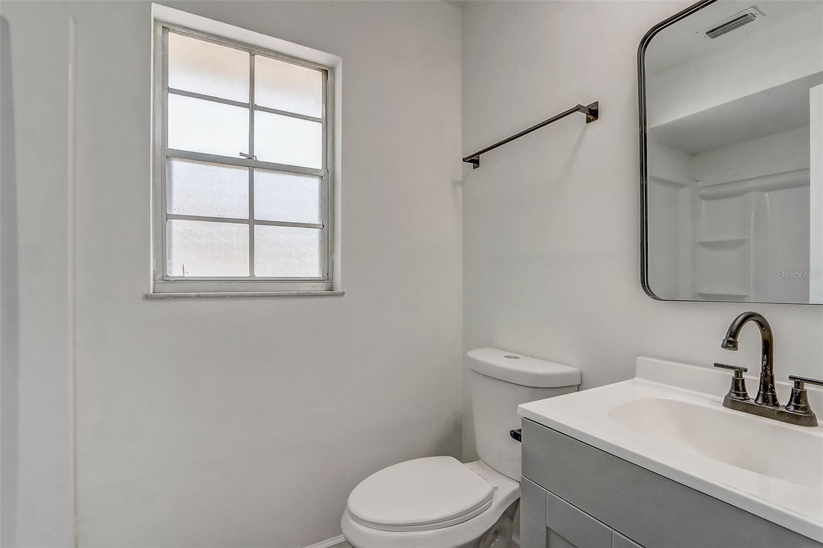 665 LITTLE WEKIVA RD, ALTAMONTE SPRINGS, FL, 32714