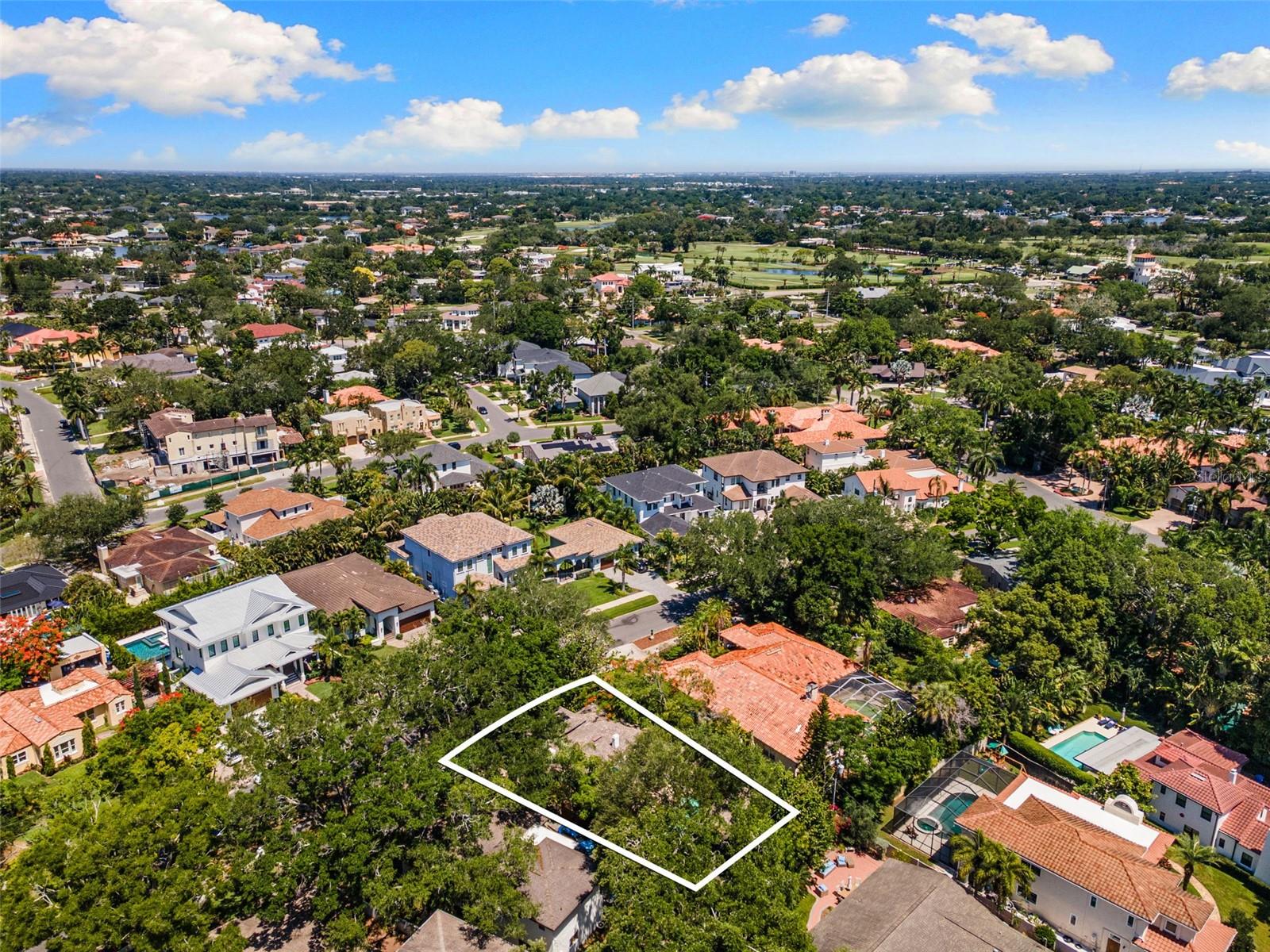 135 ARANDA ST NE, ST PETERSBURG, FL, 33704