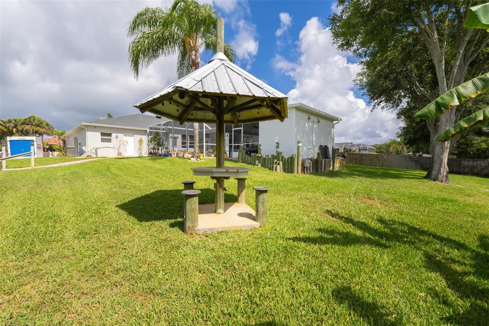 2970 N TROPICAL TRL, MERRITT ISLAND, FL, 32953
