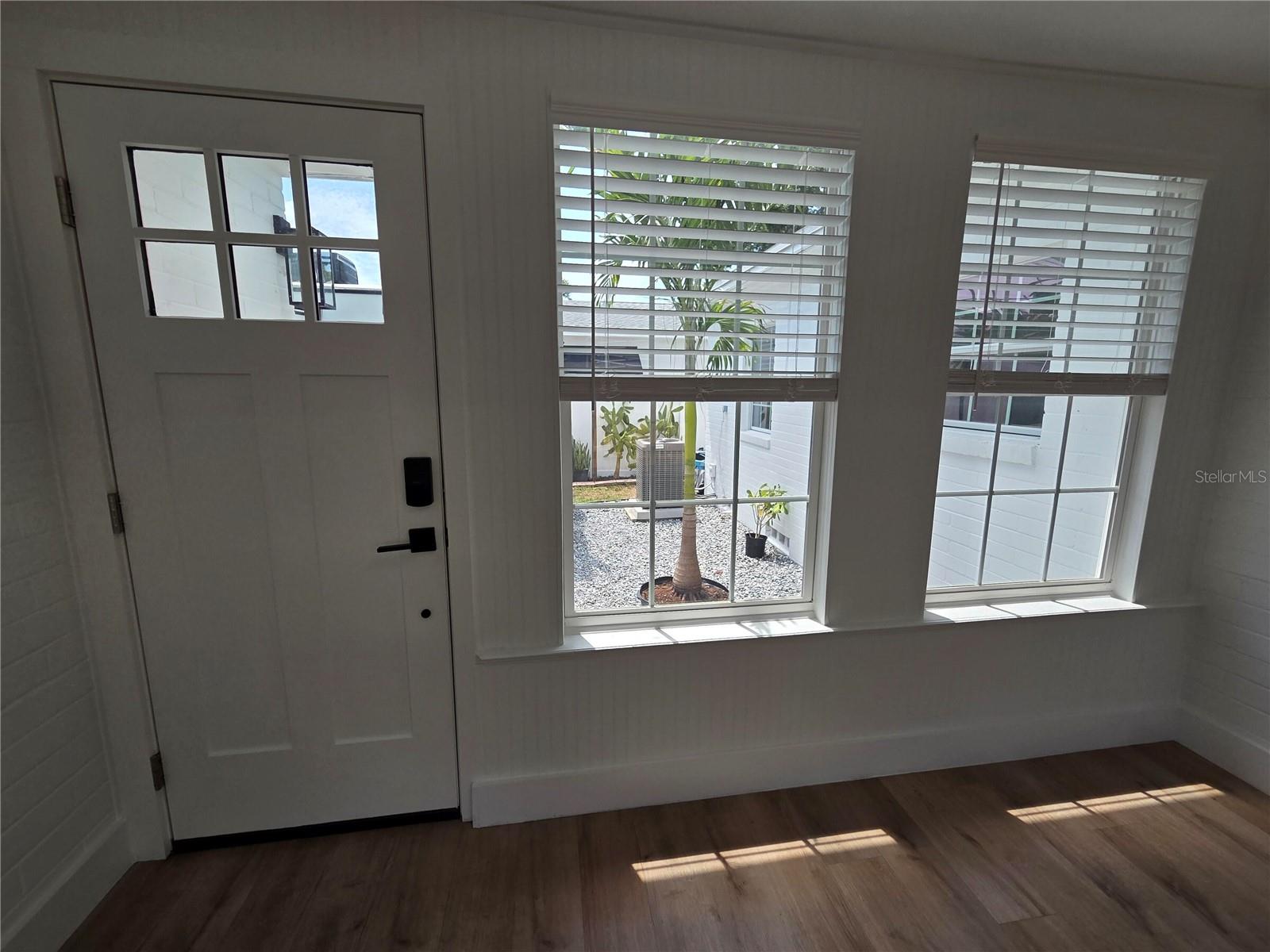 4016 9TH AVE N, ST PETERSBURG, FL, 33713