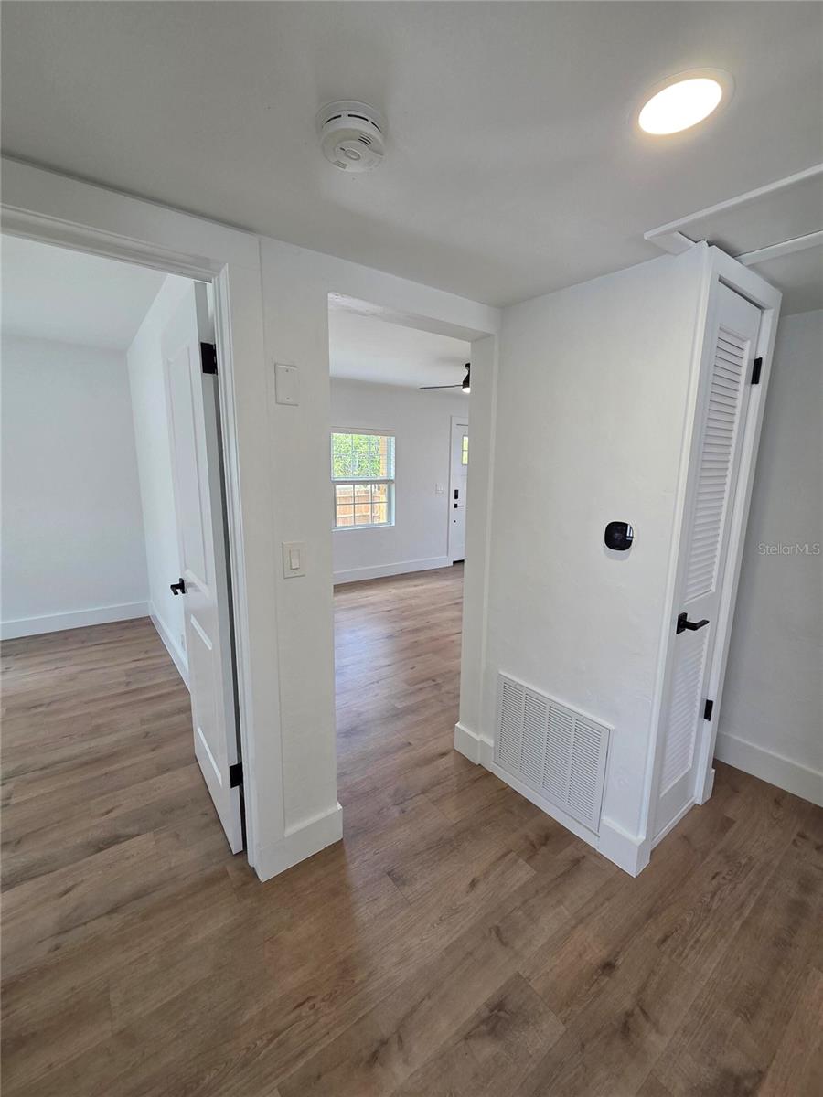 4016 9TH AVE N, ST PETERSBURG, FL, 33713