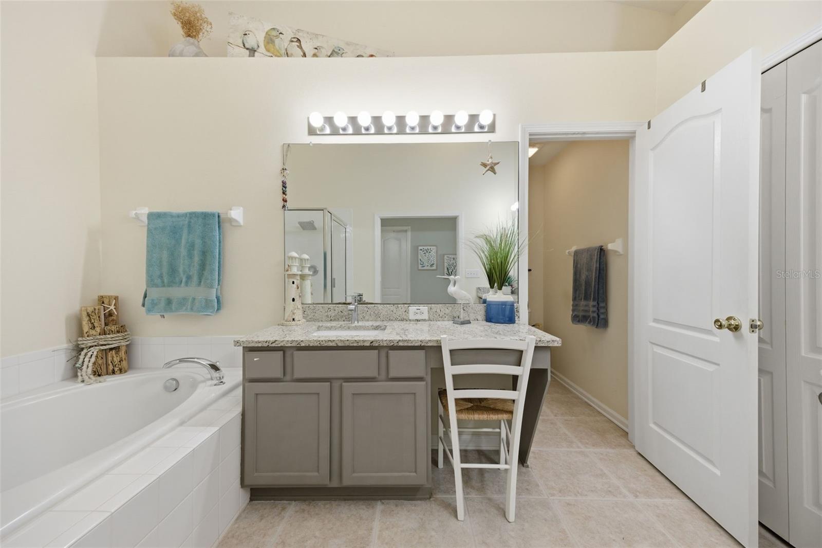 25114 LEXINGTON OAKS BLVD, WESLEY CHAPEL, FL, 33544