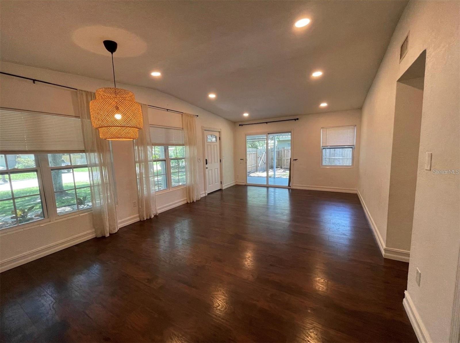 331 E 6TH ST, OVIEDO, FL, 32766