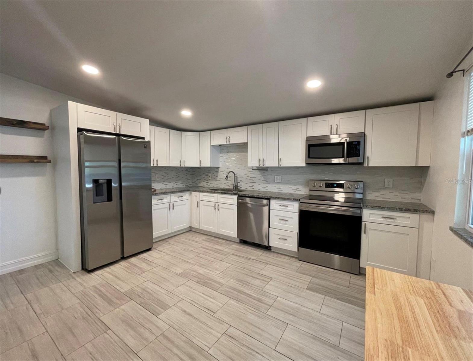 331 E 6TH ST, OVIEDO, FL, 32766