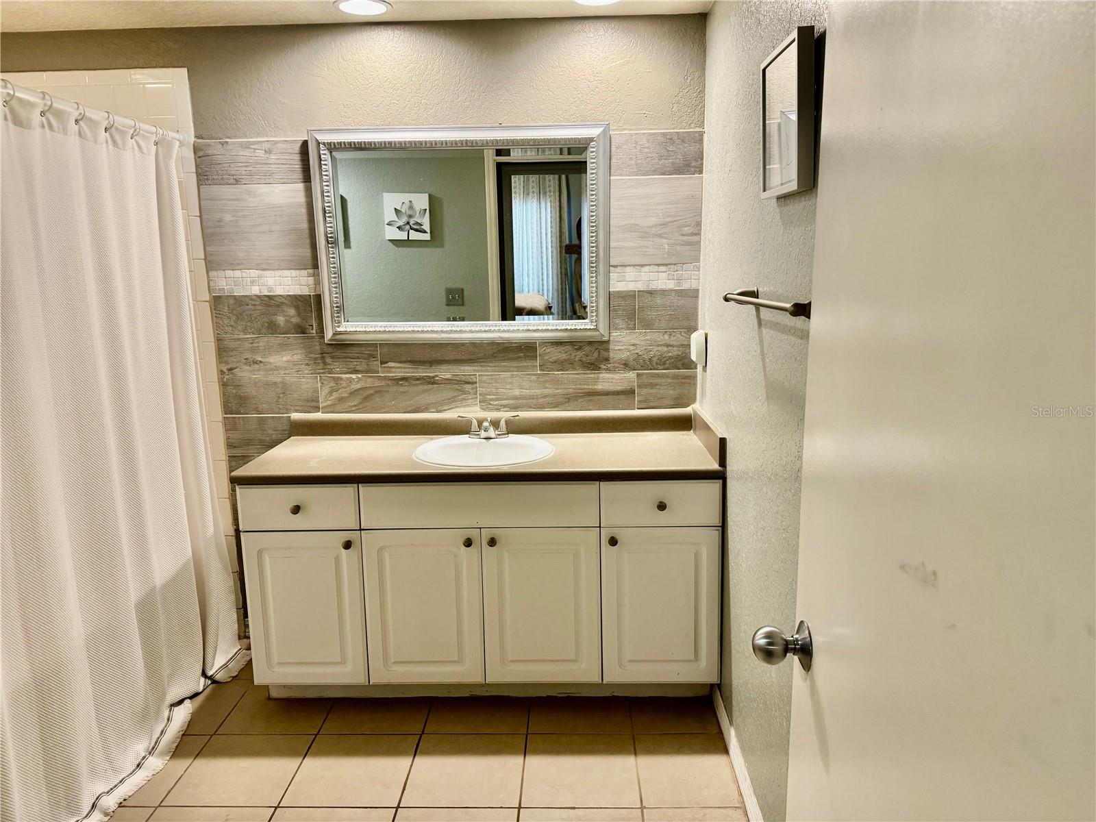 501 S MOODY AVE #1119B, TAMPA, FL, 33609