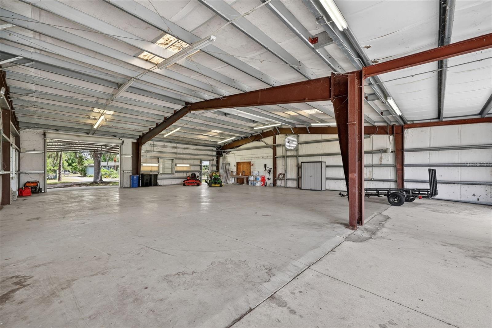 6147 HUPA RD, SARASOTA, FL, 34241