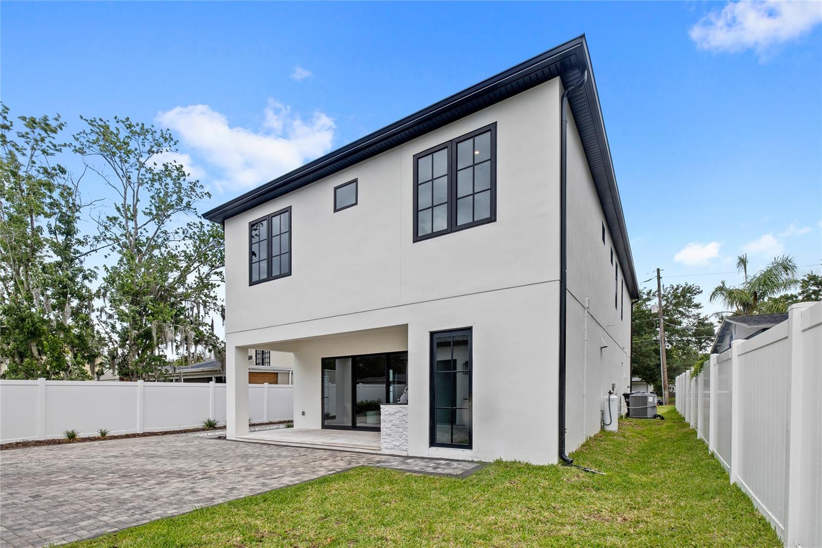 803 YATES ST, ORLANDO, FL, 32804