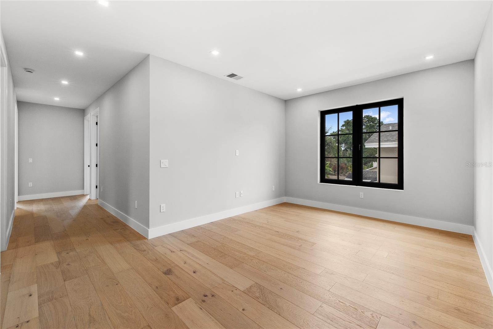 803 YATES ST, ORLANDO, FL, 32804