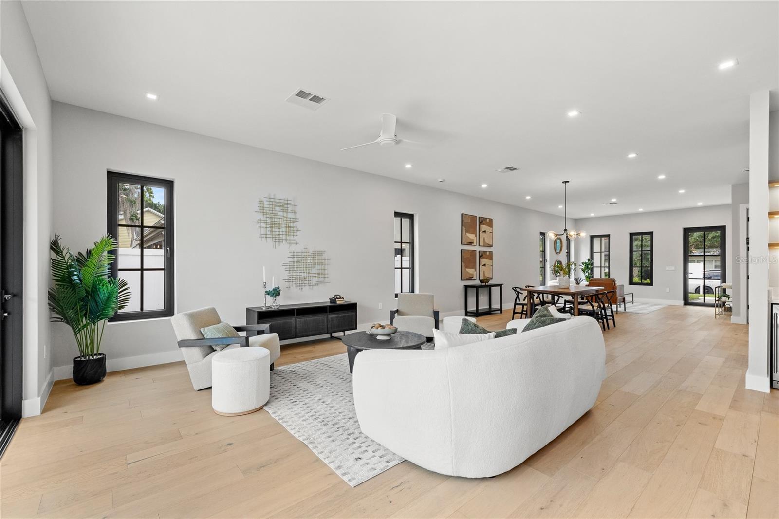 803 YATES ST, ORLANDO, FL, 32804