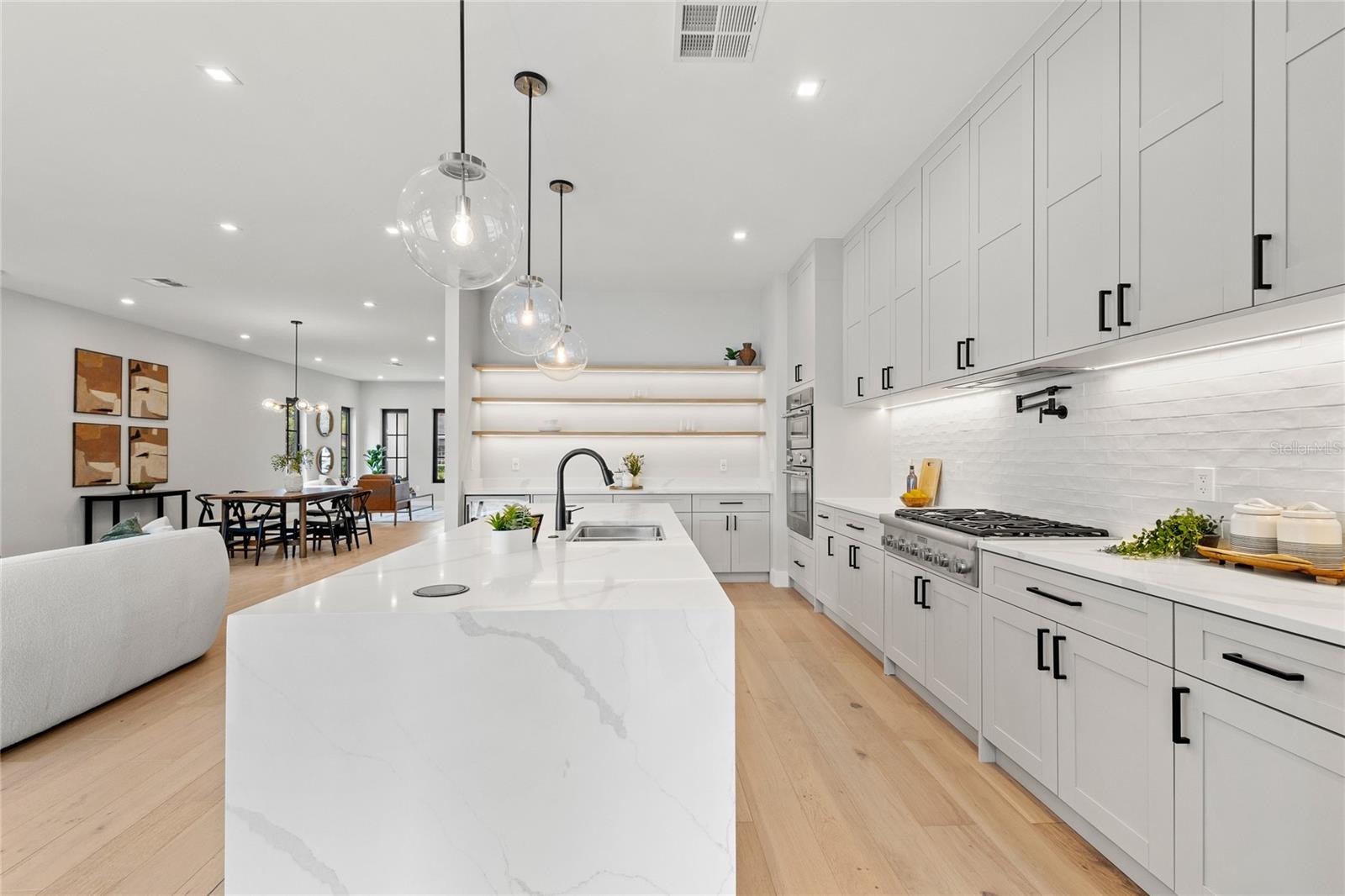 803 YATES ST, ORLANDO, FL, 32804