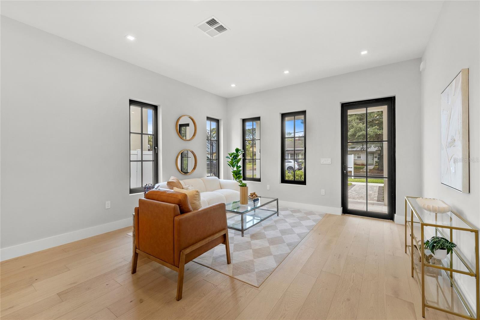 803 YATES ST, ORLANDO, FL, 32804