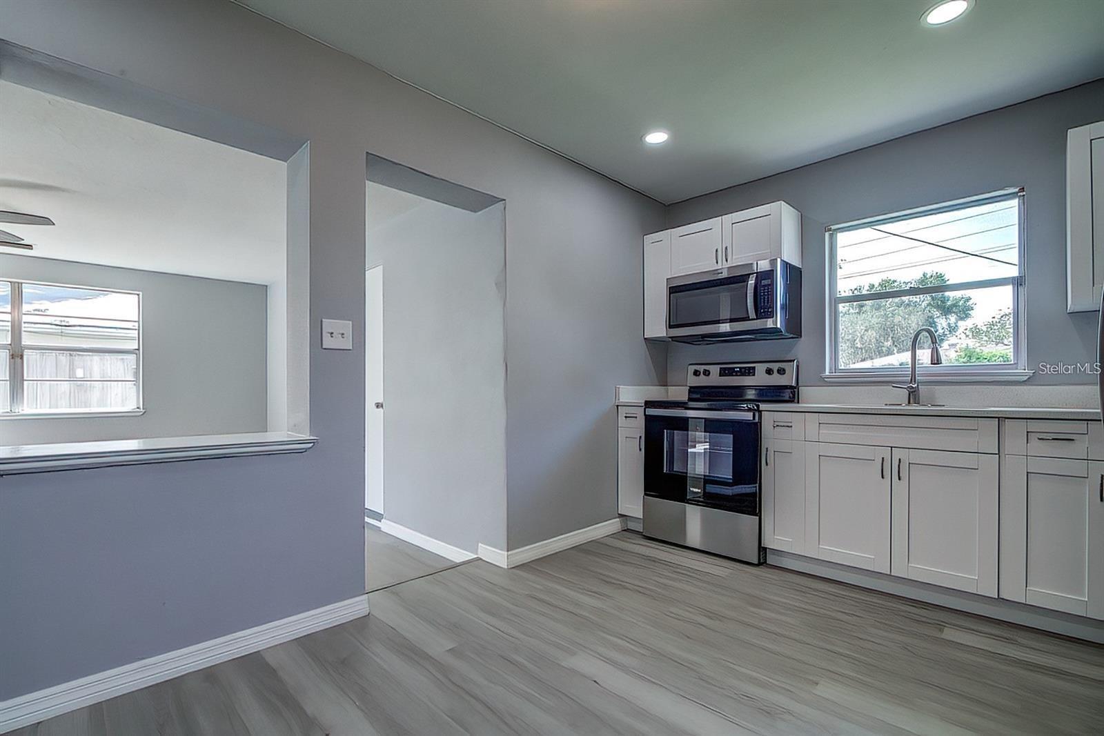 2107 MONTICELLO AVE, LAKELAND, FL, 33801