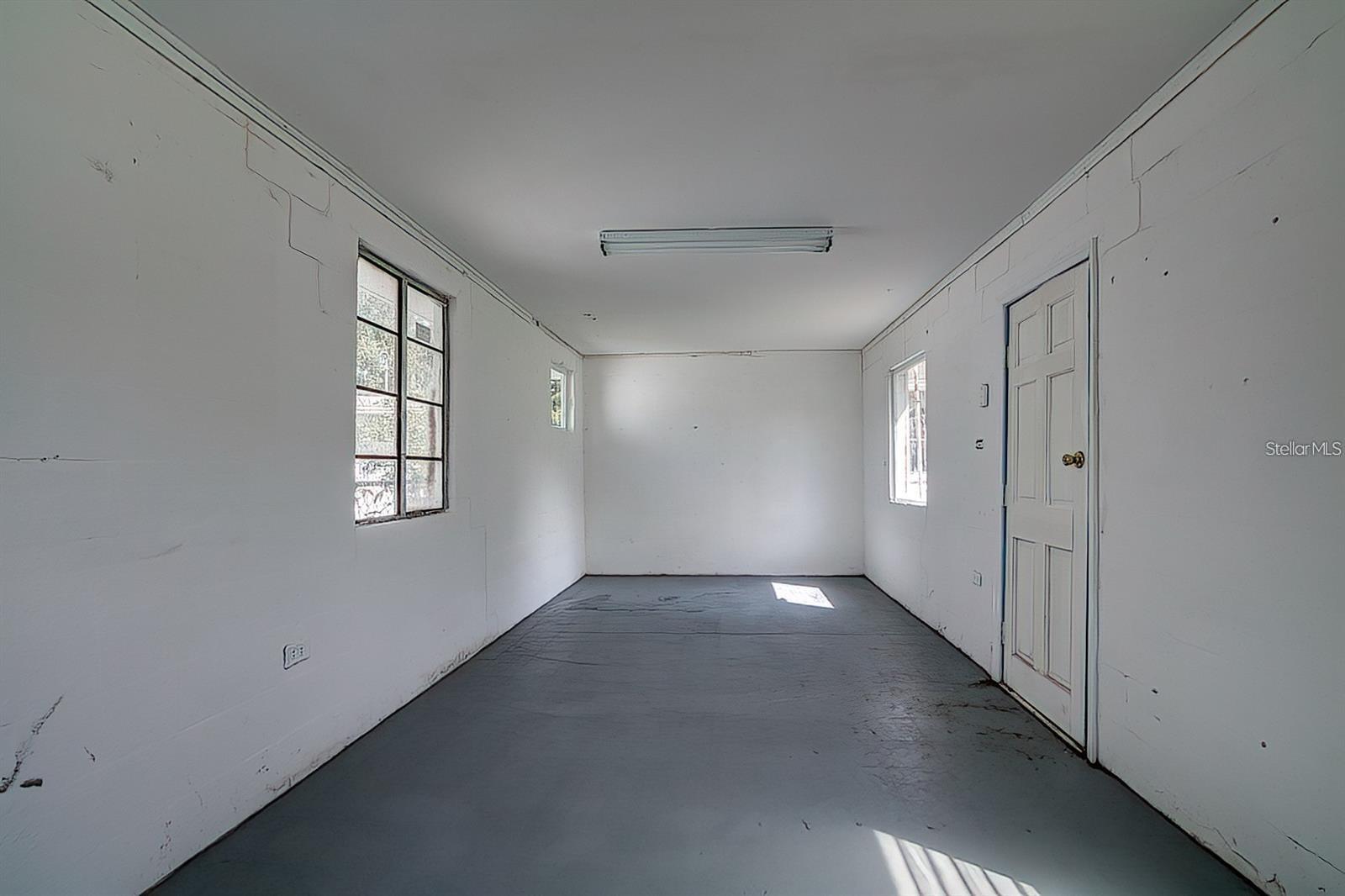 2107 MONTICELLO AVE, LAKELAND, FL, 33801