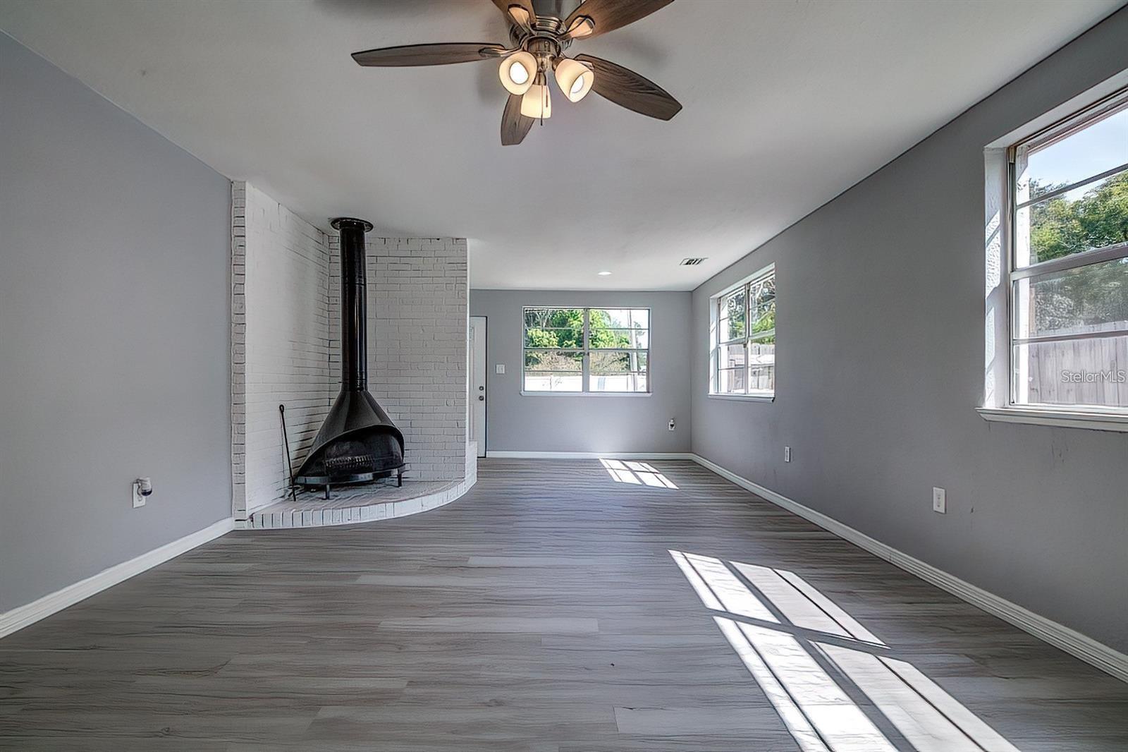 2107 MONTICELLO AVE, LAKELAND, FL, 33801