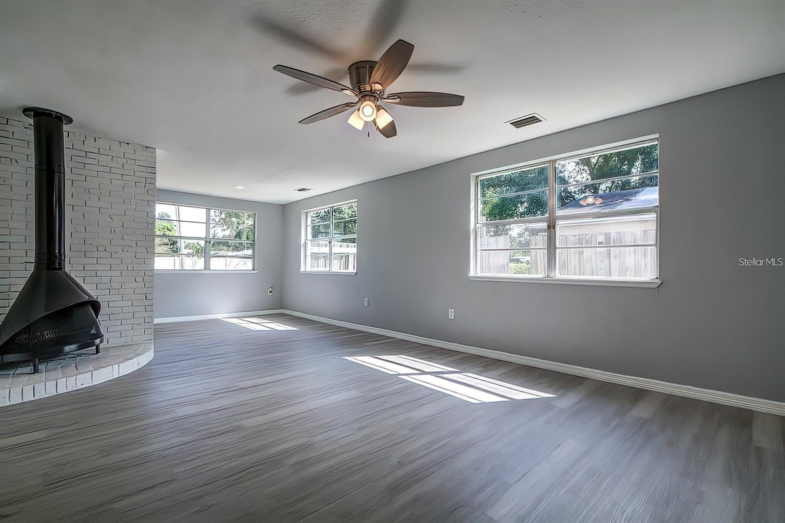 2107 MONTICELLO AVE, LAKELAND, FL, 33801