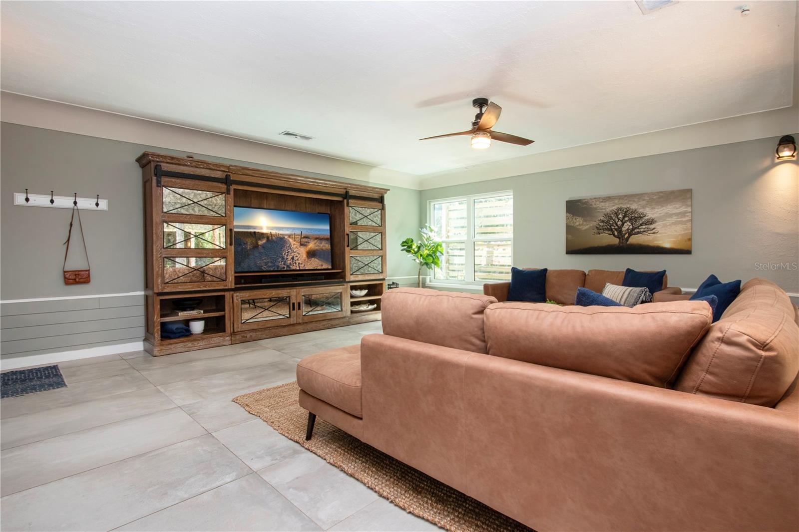 6109 KRACKER AVE, GIBSONTON, FL, 33534
