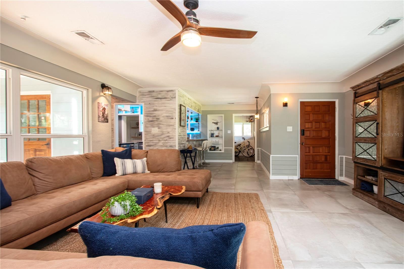 6109 KRACKER AVE, GIBSONTON, FL, 33534