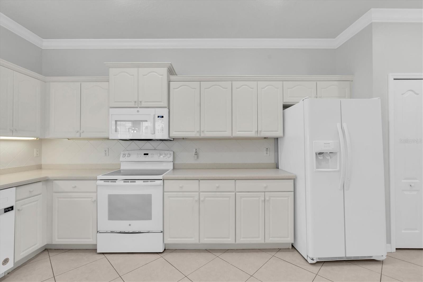 3312 CHAPEL CREEK CIR, WESLEY CHAPEL, FL, 33544