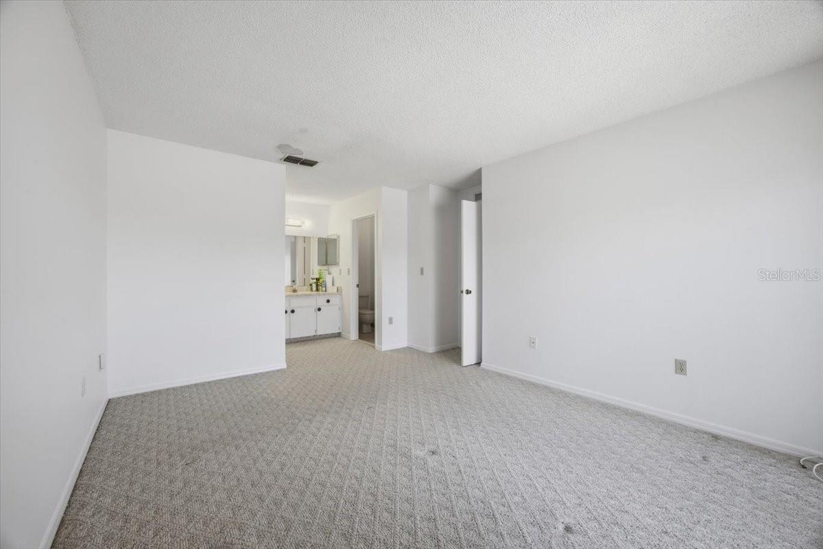 535 HUNTER CIR #535, KISSIMMEE, FL, 34758