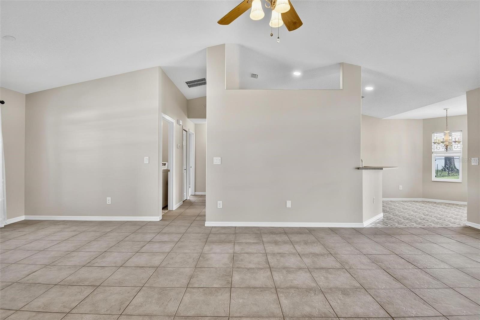 19 WOODFAIR LN, PALM COAST, FL, 32164
