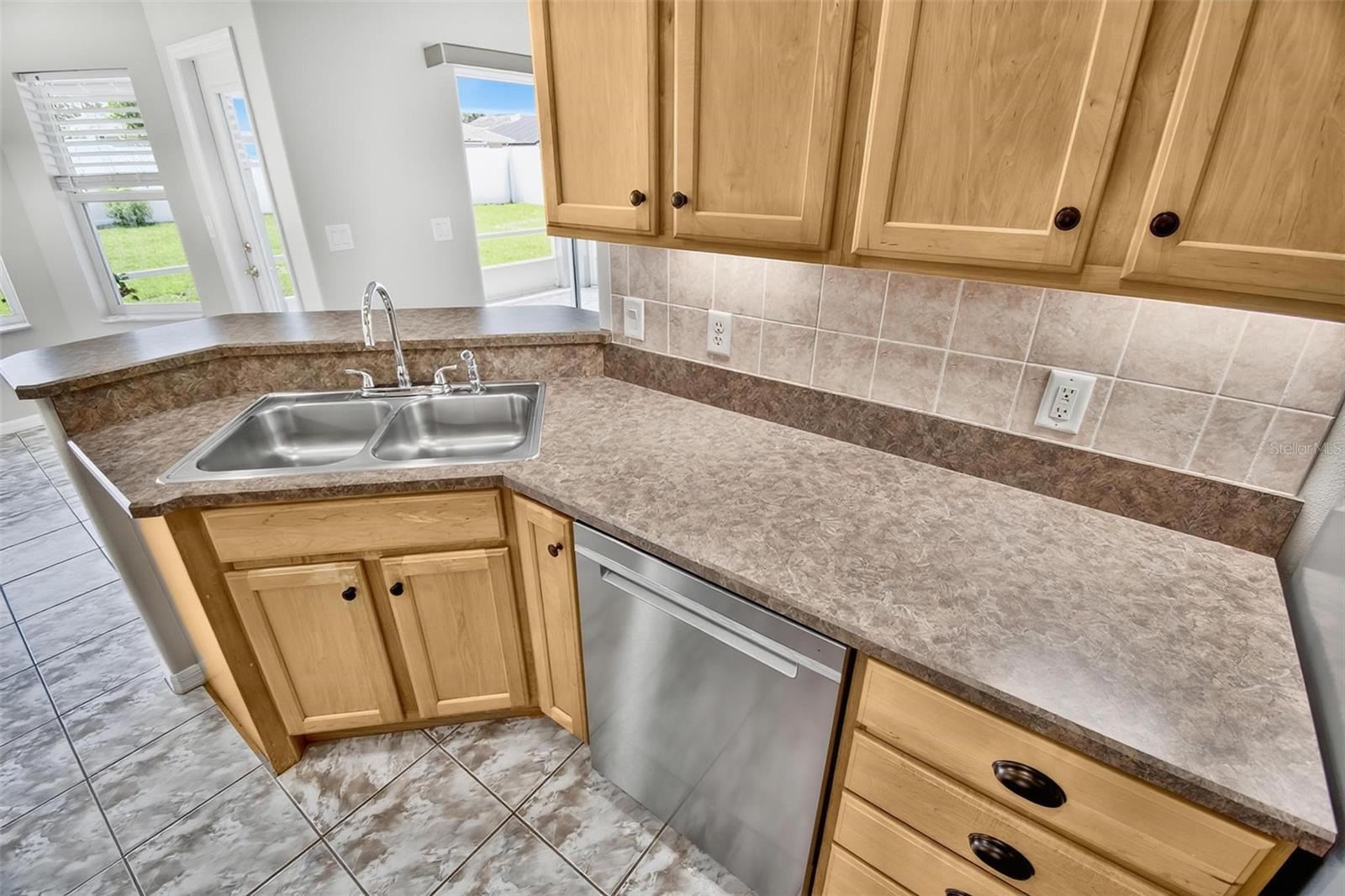 19 WOODFAIR LN, PALM COAST, FL, 32164