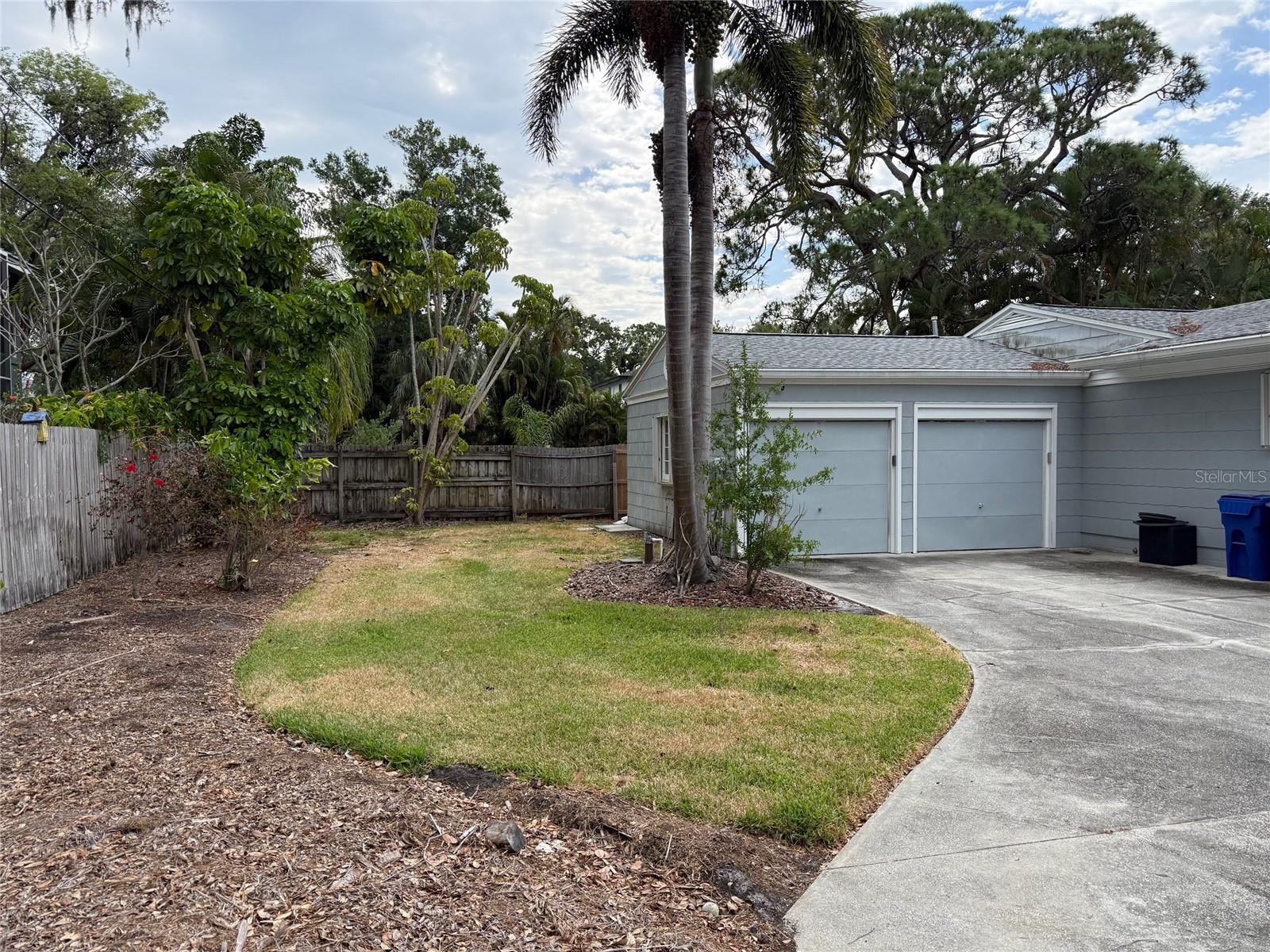 220 LYNDHURST ST, DUNEDIN, FL, 34698