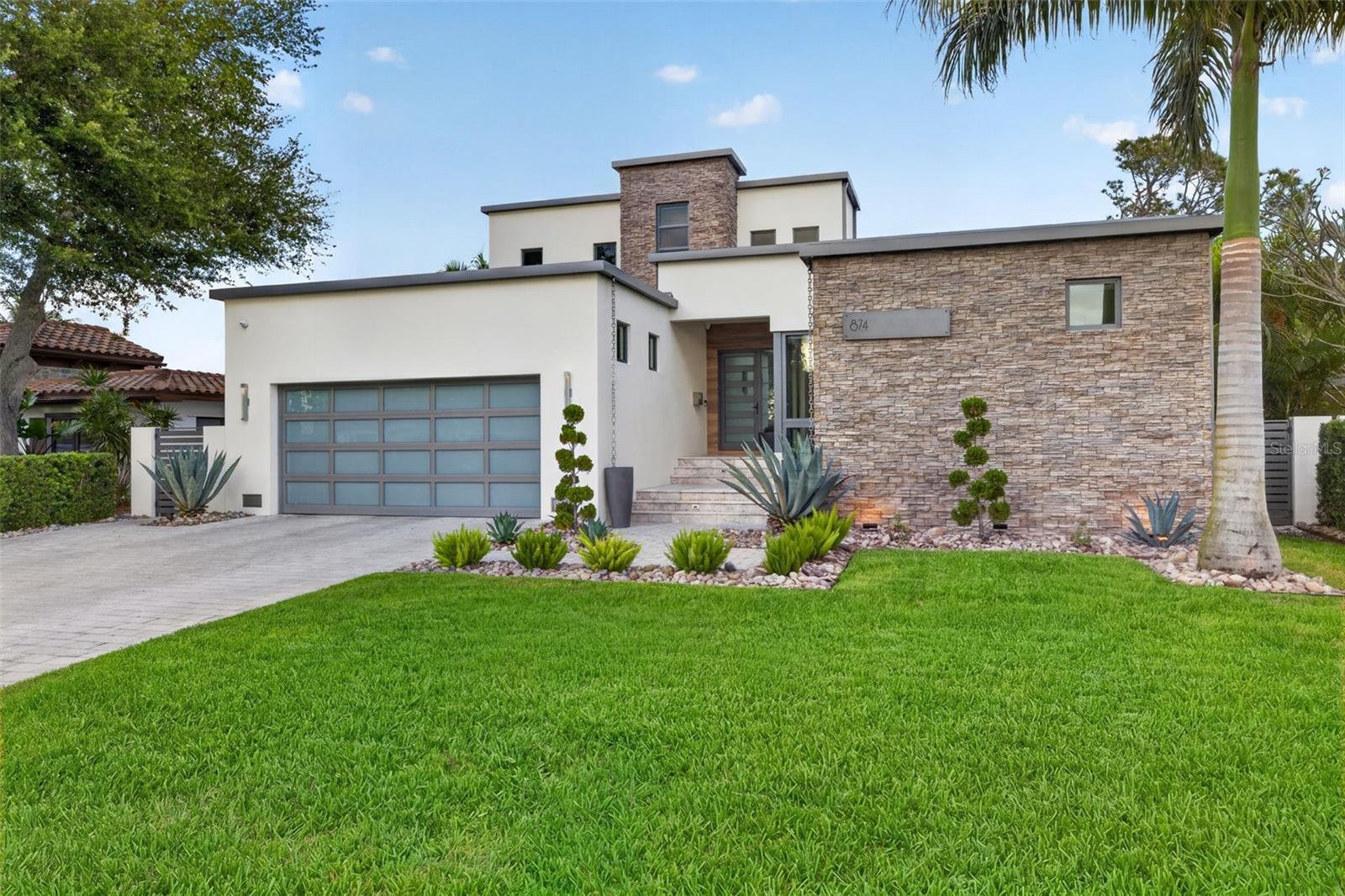 874 PLACIDO WAY NE, ST PETERSBURG, FL, 33704