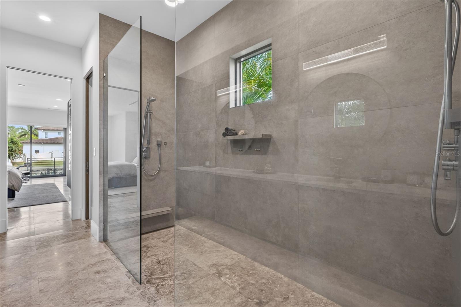 874 PLACIDO WAY NE, ST PETERSBURG, FL, 33704
