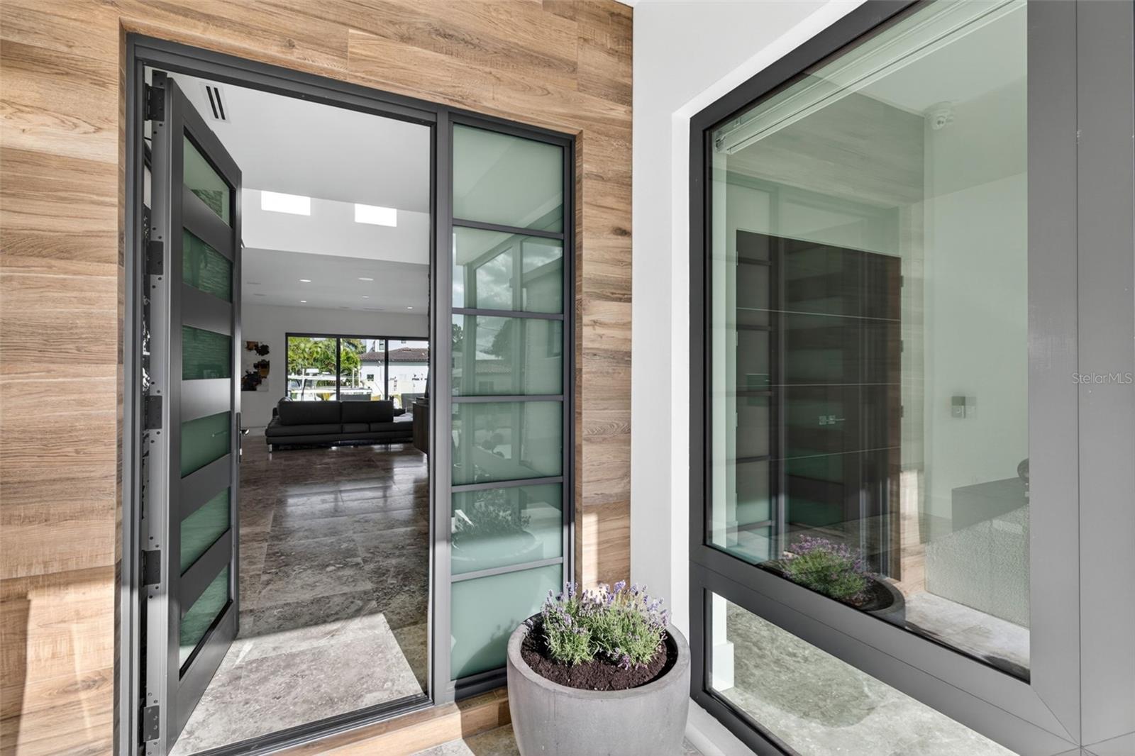 874 PLACIDO WAY NE, ST PETERSBURG, FL, 33704