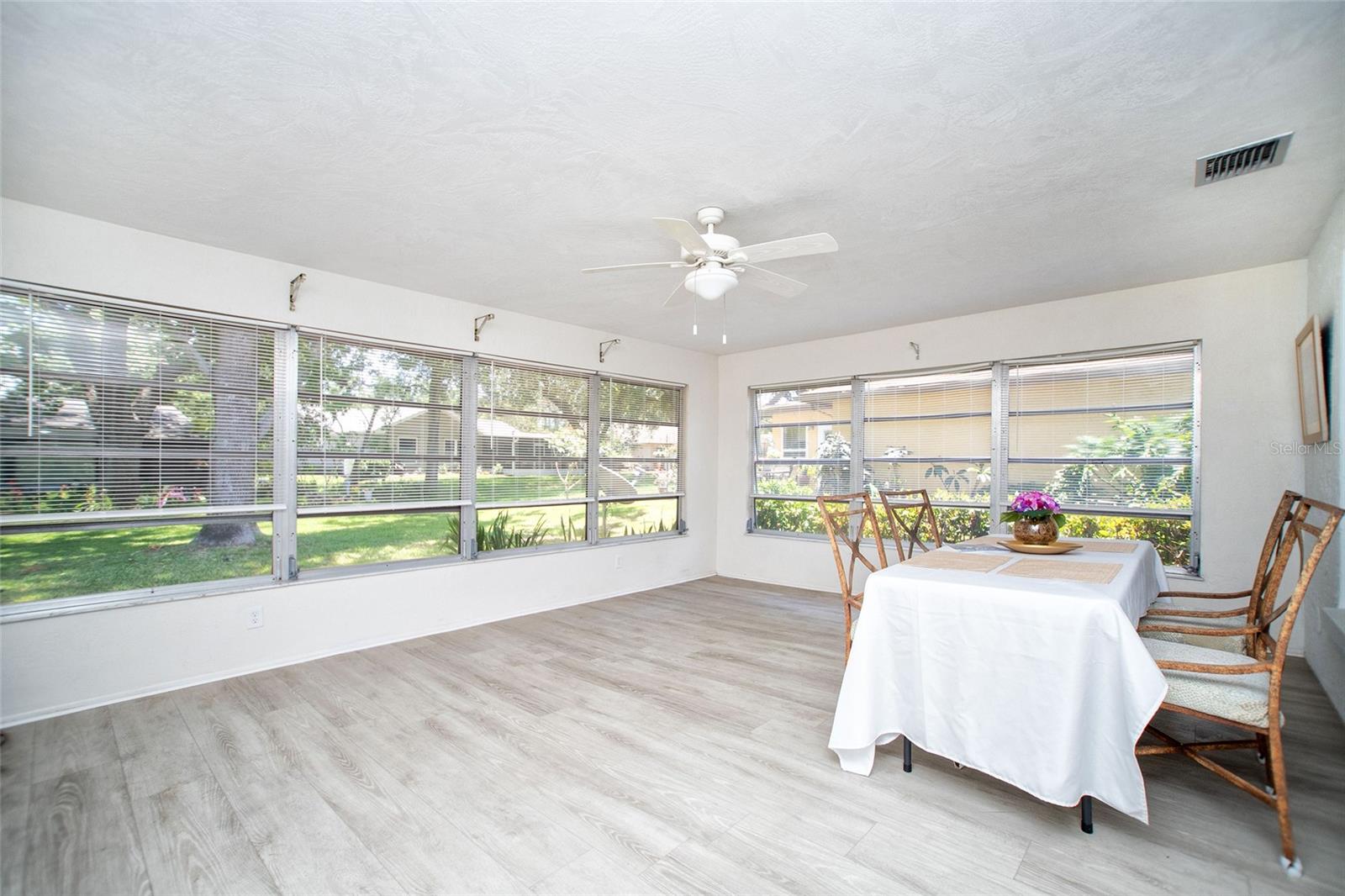 1647 BENTLEY CT, PALM HARBOR, FL, 34684