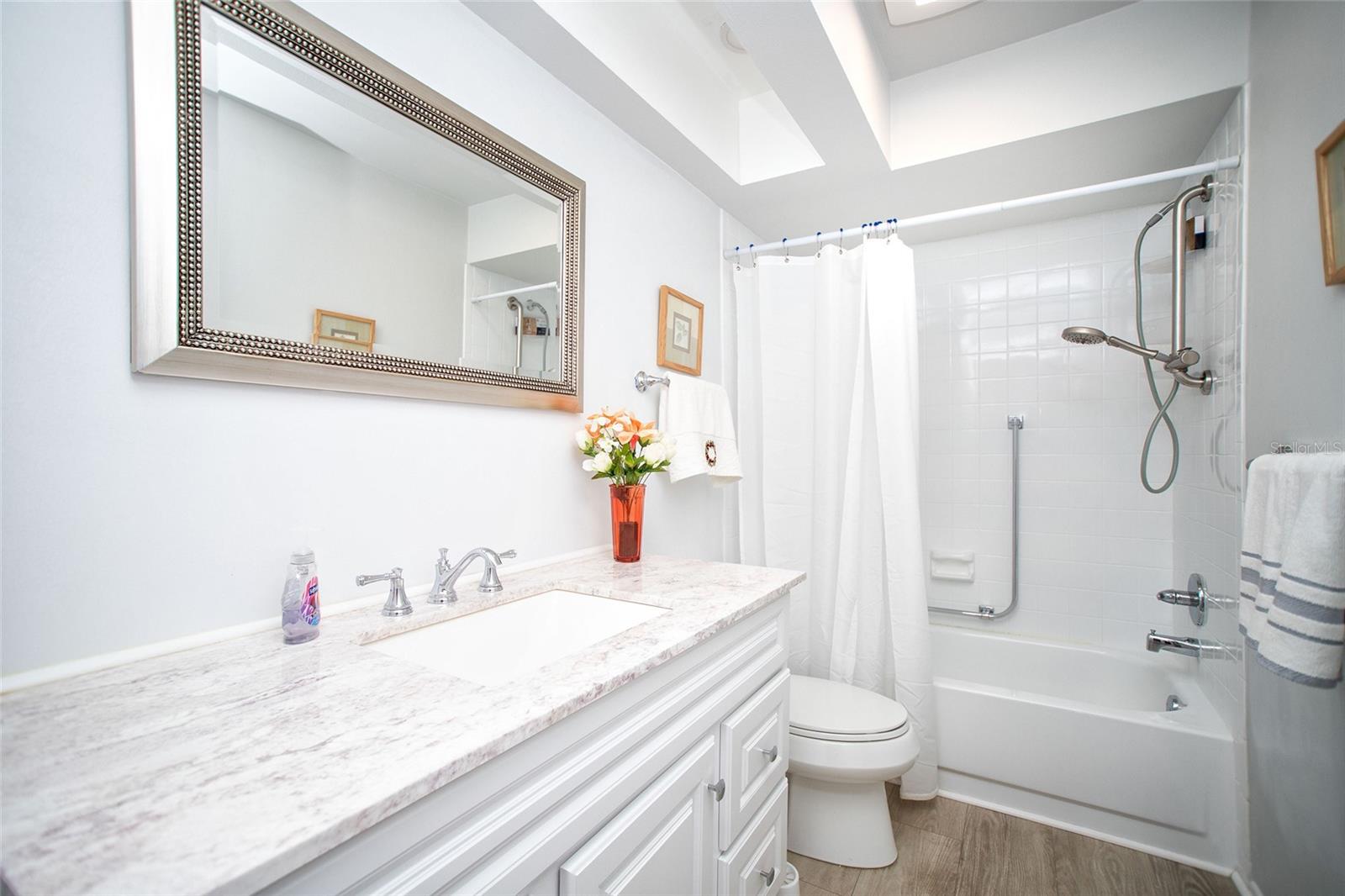 1647 BENTLEY CT, PALM HARBOR, FL, 34684