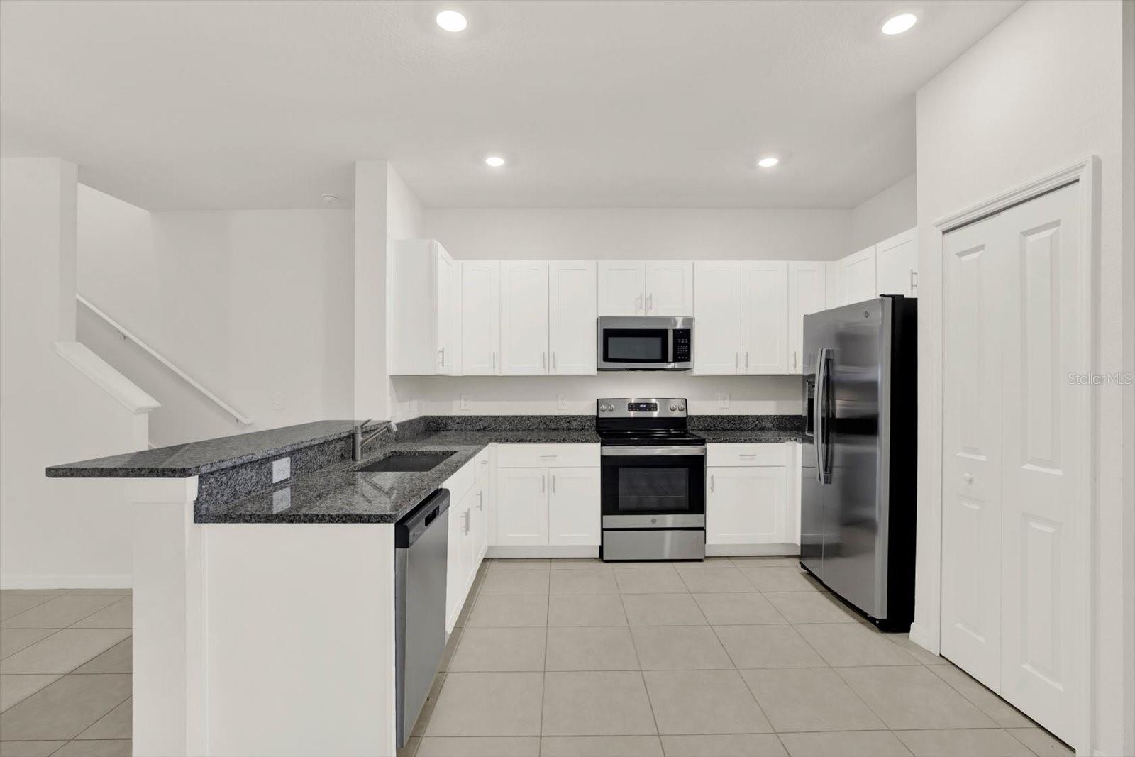 6144 SHINER ST, LAND O LAKES, FL, 34638