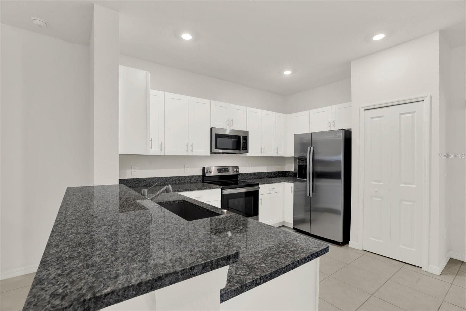 6144 SHINER ST, LAND O LAKES, FL, 34638