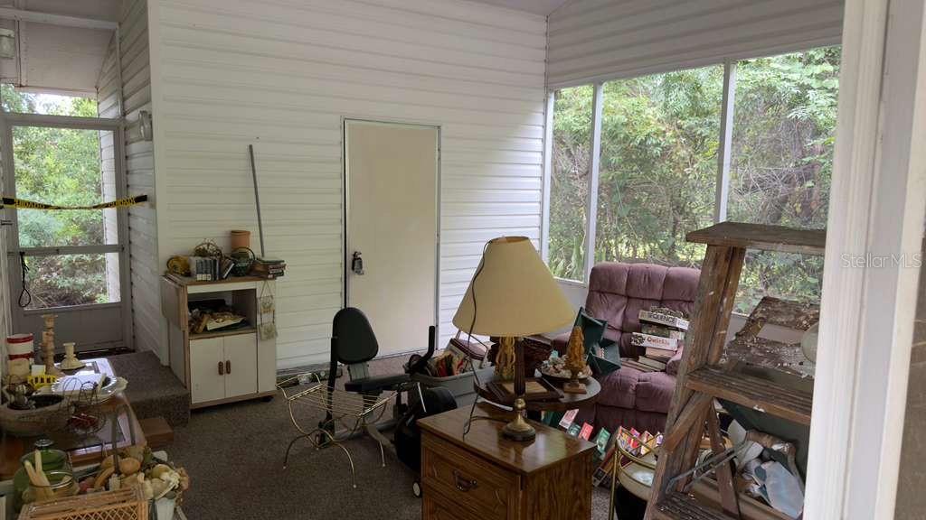 2011 PINEWOOD LN, MOUNT DORA, FL, 32757