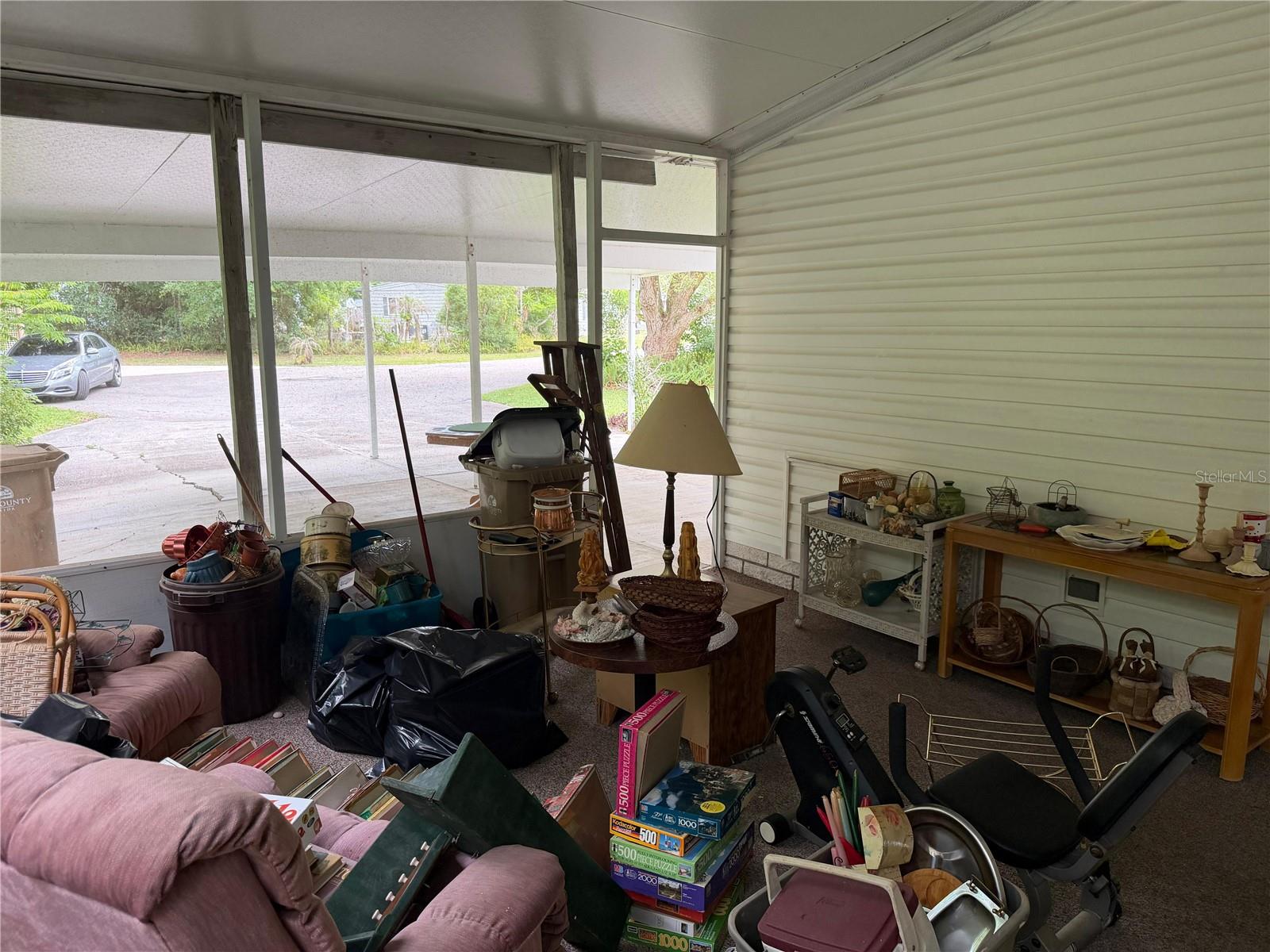 2011 PINEWOOD LN, MOUNT DORA, FL, 32757