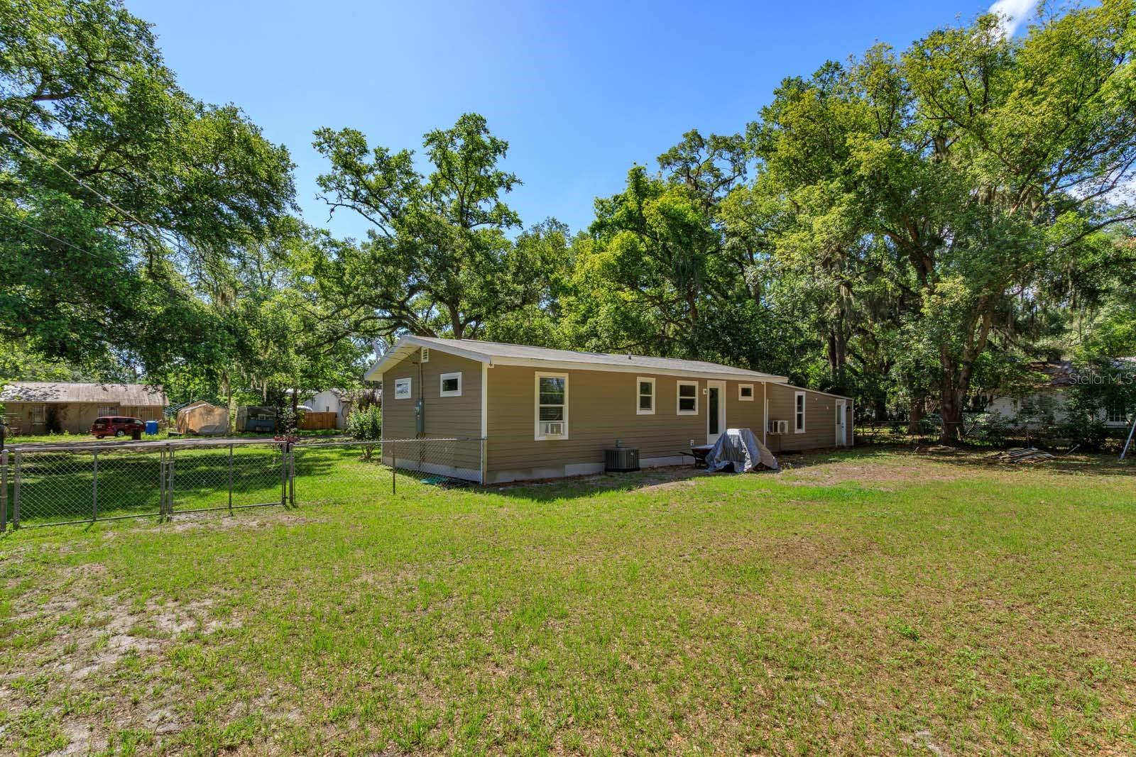 2820 MAGNOLIA AVE, SANFORD, FL, 32773