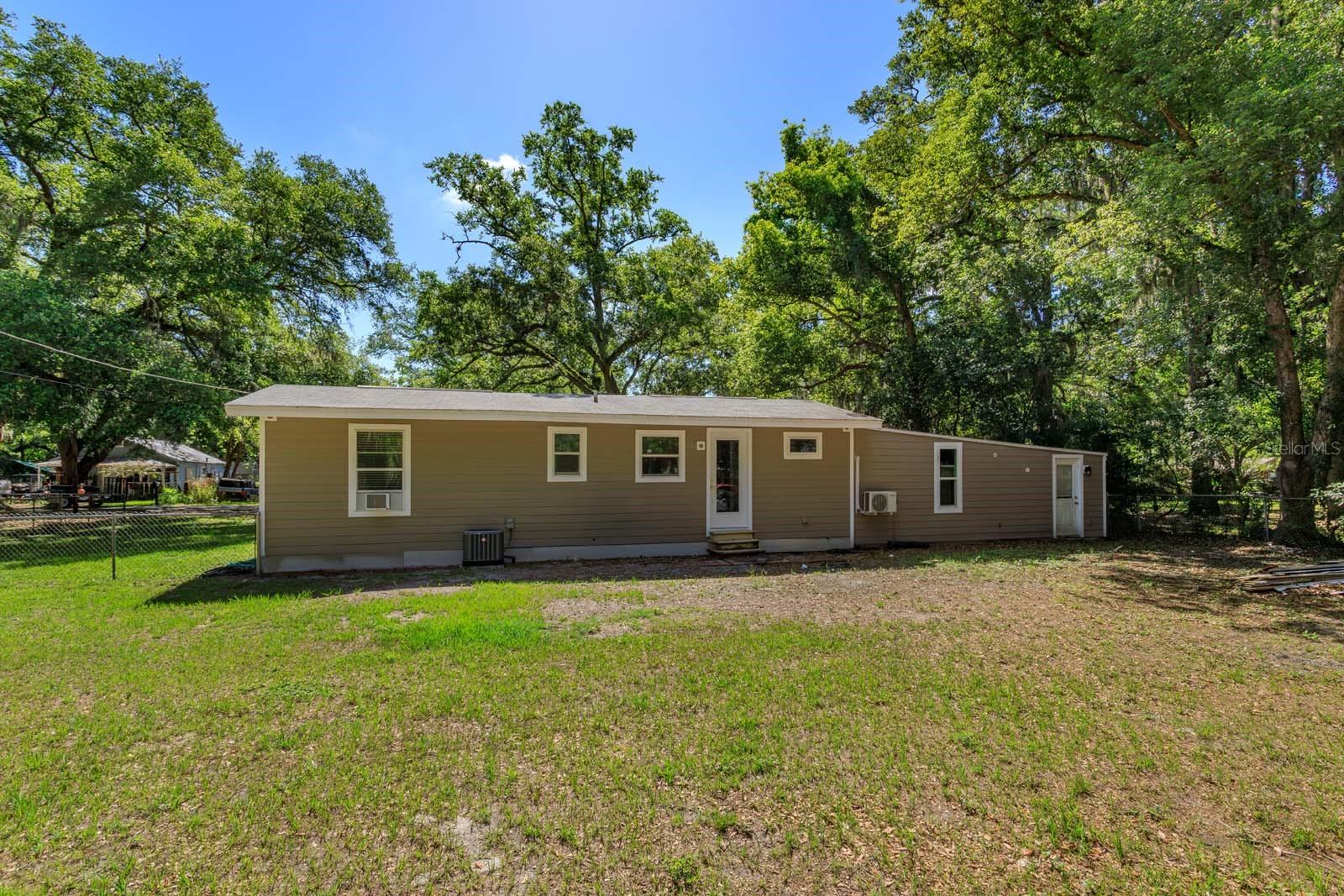 2820 MAGNOLIA AVE, SANFORD, FL, 32773