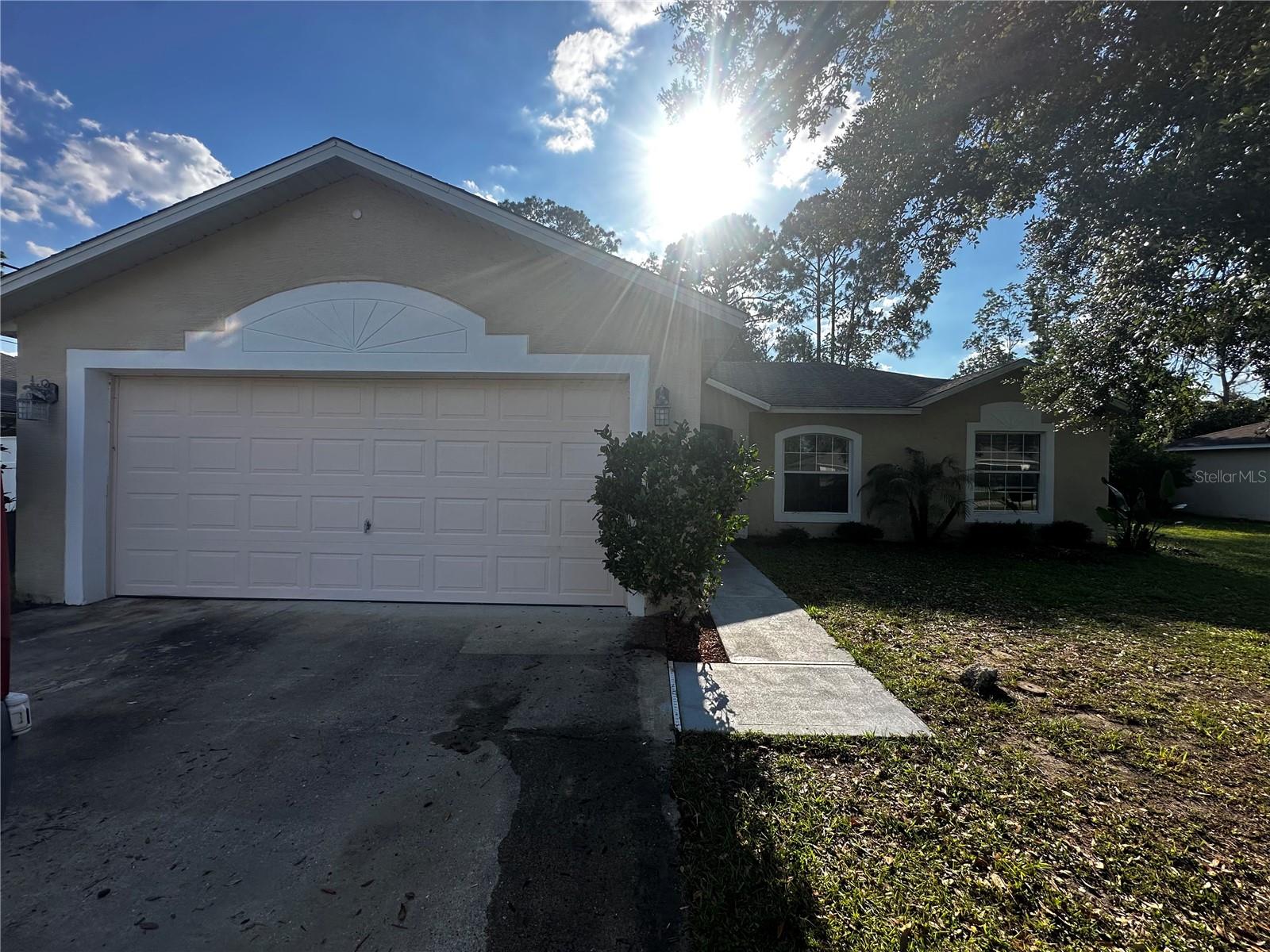 18 RED CLOVER LN, PALM COAST, FL, 32164