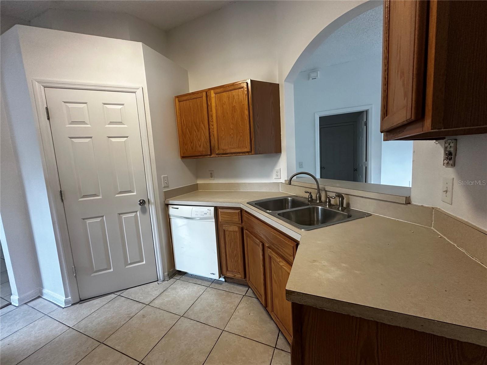 18 RED CLOVER LN, PALM COAST, FL, 32164
