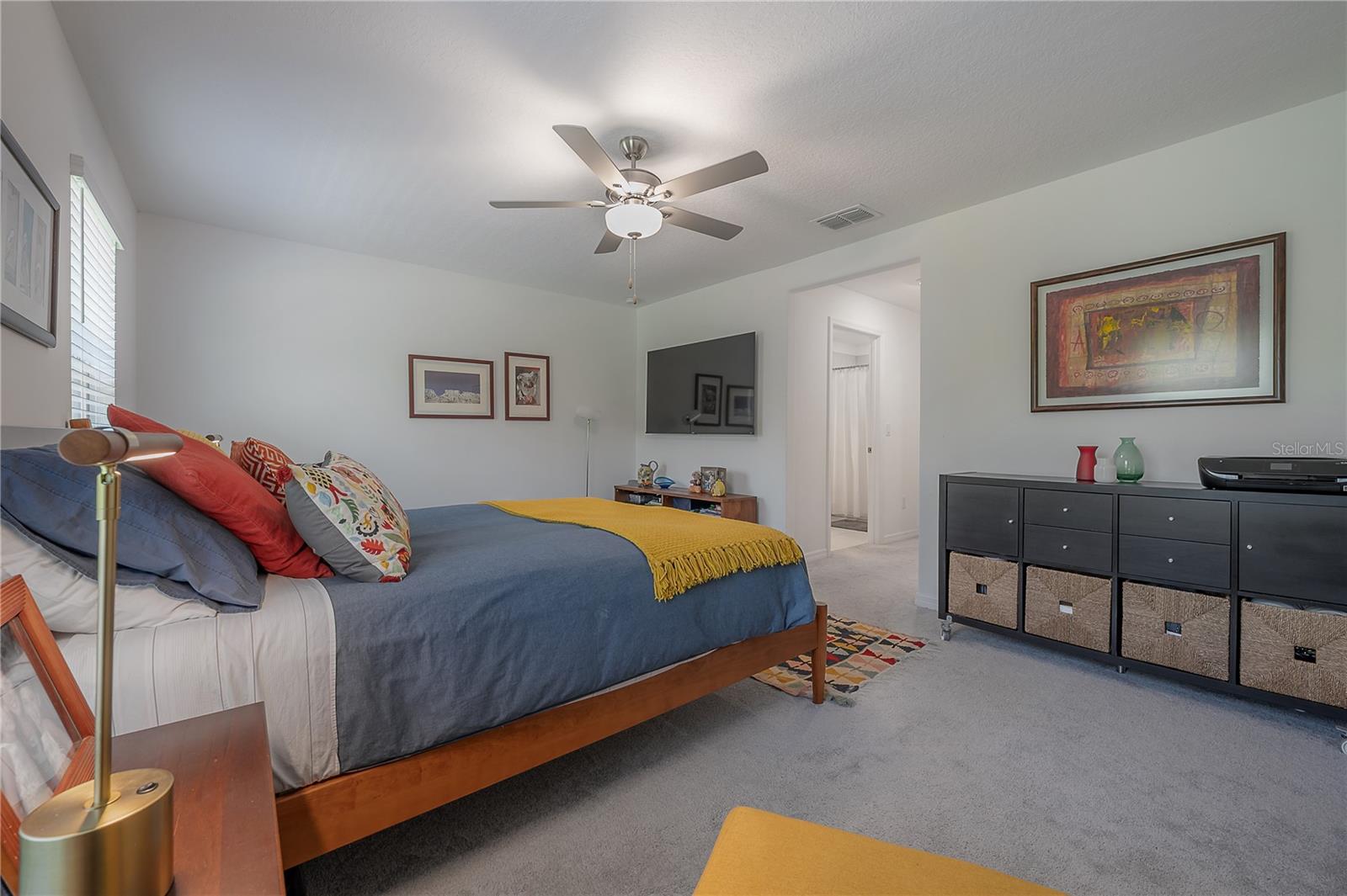 5223 FORUM BLVD, HOLIDAY, FL, 34690