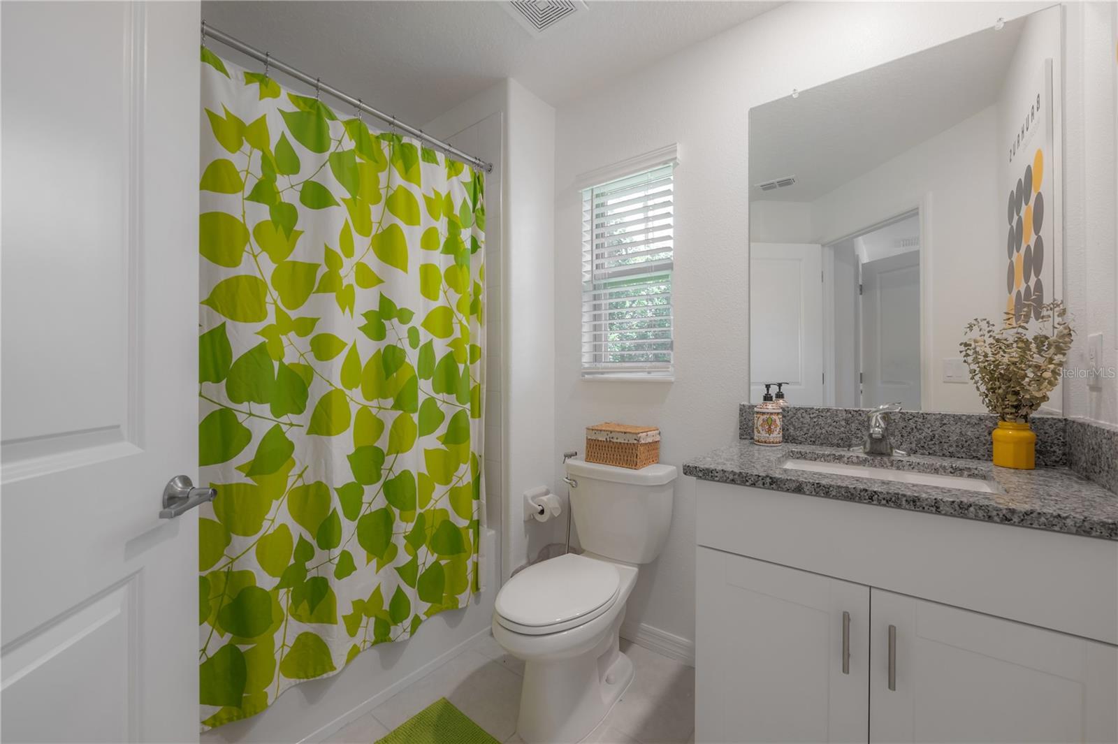 5223 FORUM BLVD, HOLIDAY, FL, 34690