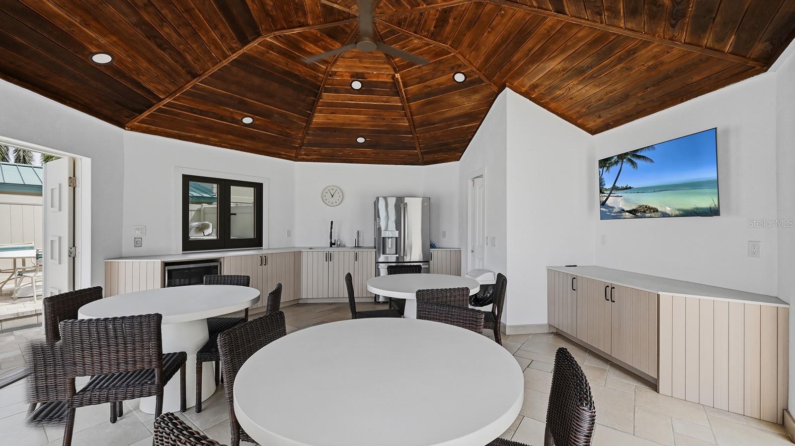 5880 MIDNIGHT PASS RD #907, SARASOTA, FL, 34242