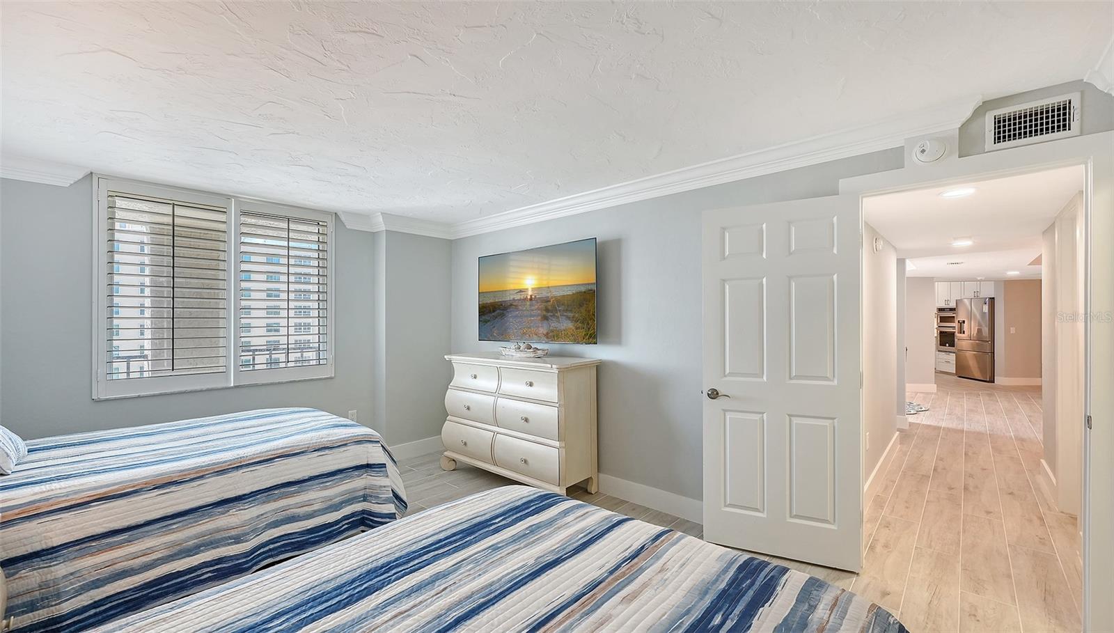 5880 MIDNIGHT PASS RD #907, SARASOTA, FL, 34242