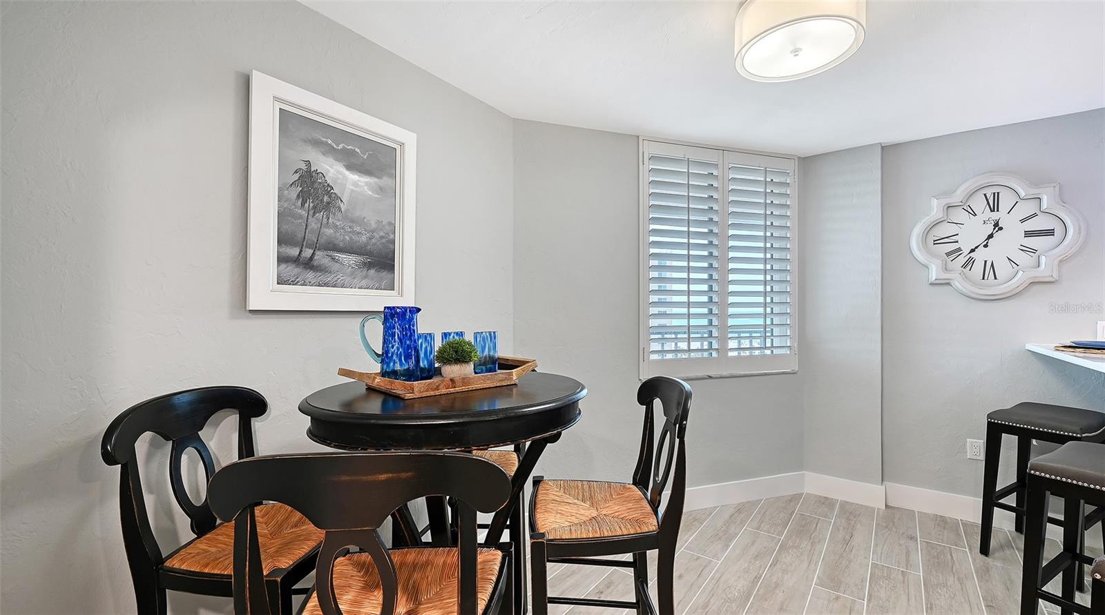 5880 MIDNIGHT PASS RD #907, SARASOTA, FL, 34242