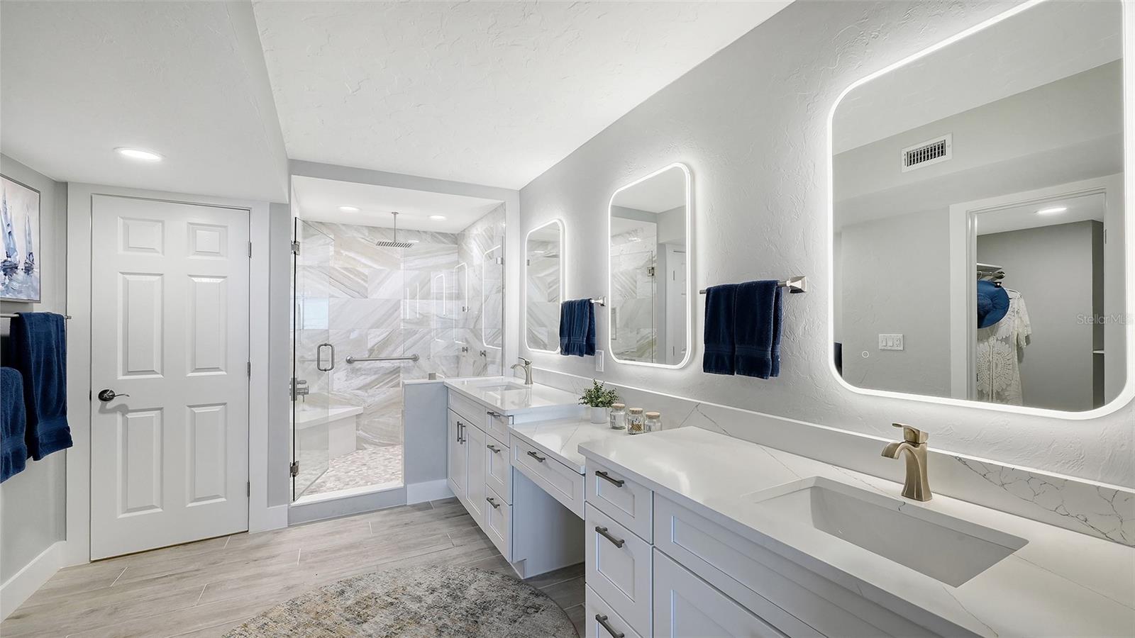 5880 MIDNIGHT PASS RD #907, SARASOTA, FL, 34242