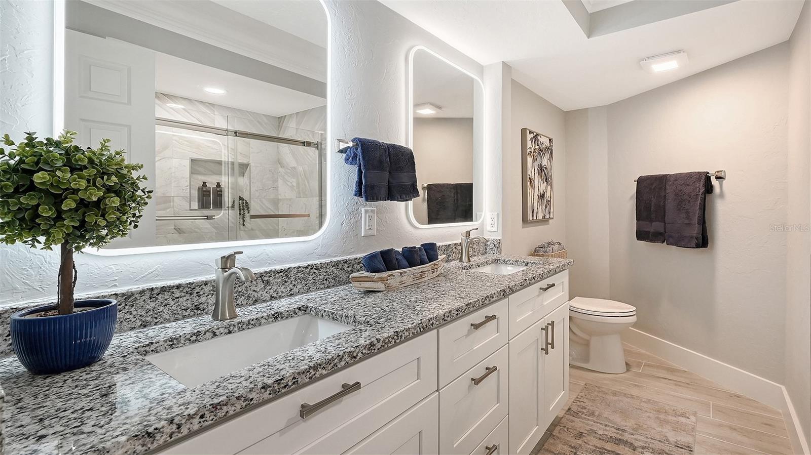 5880 MIDNIGHT PASS RD #907, SARASOTA, FL, 34242